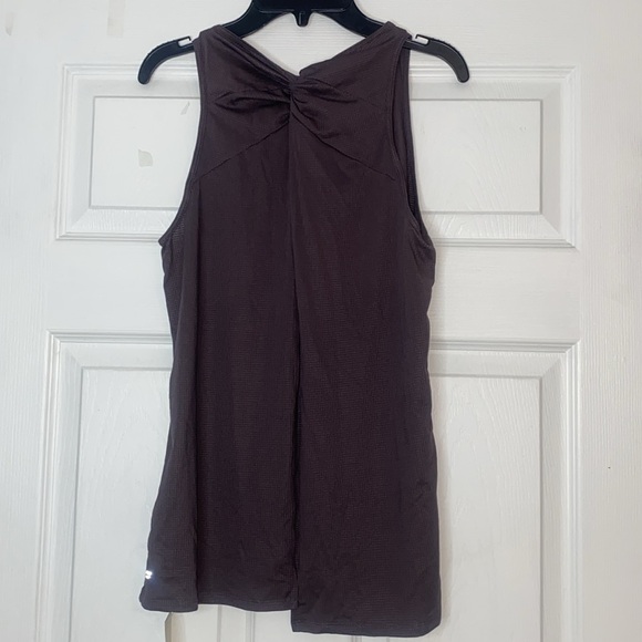 NWT Fabletics Tank Top - Picture 2 of 8